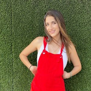 Meet your Posher, Tara